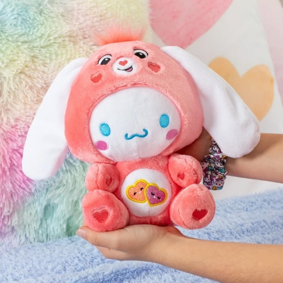 Cinnamoroll Dressed As Love-a-Lot Bear 9" Fun-Size Care Bears Plush & Huggable - Picture 2 of 2